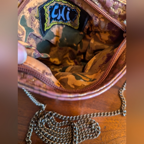 Chi Leather and Chain strap mini crossbody NWOT - Picture 6 of 9